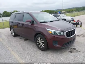 2016 Kia Sedona