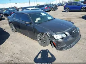 2016 Chrysler 300