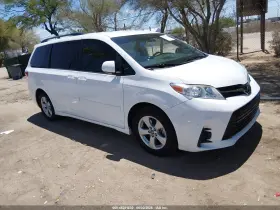 2020 Toyota Sienna