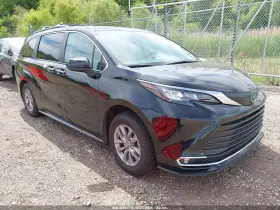 2024 Toyota Sienna Hybrid