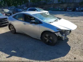 2024 Toyota Prius