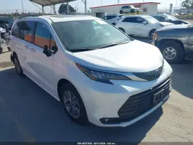 2025 Toyota Sienna Hybrid