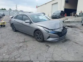 2022 Hyundai Elantra