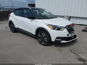 2019 Nissan Kicks