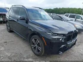2023 BMW X7