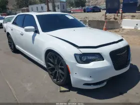 2021 Chrysler 300