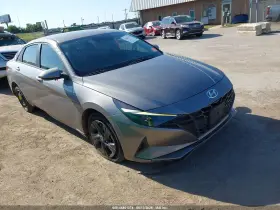 2022 Hyundai Elantra