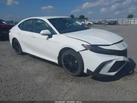 2025 Toyota Camry Hybrid