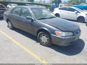 2000 Toyota Camry