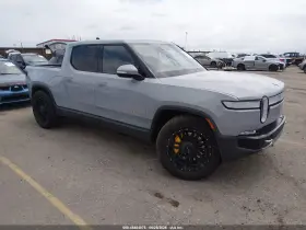 2022 Rivian R1T