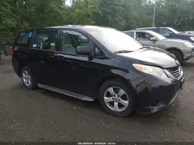 2013 Toyota Sienna