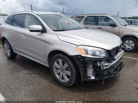2017 Volvo XC60