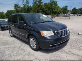2014 Chrysler Town & Country