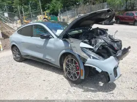 2024 Ford Mustang Mach-E