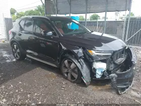 2019 Volvo XC40