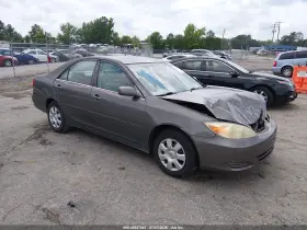 2004 Toyota Camry