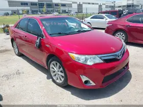 2013 Toyota Camry Hybrid