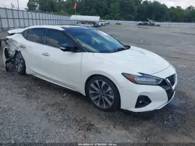 2022 Nissan Maxima
