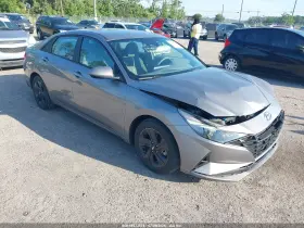 2022 Hyundai Elantra