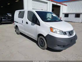 2017 Nissan NV 200