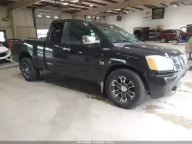 2004 Nissan Titan