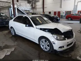 2010 Mercedes-Benz C 300