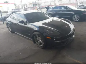 2018 Porsche Panamera