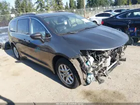 2021 Chrysler Voyager