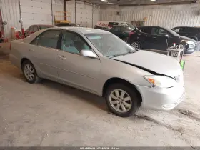 2004 Toyota Camry