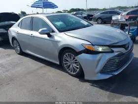 2019 Toyota Camry Hybrid