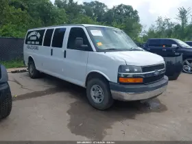 2015 Chevrolet Express 3500
