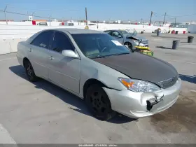 2004 Toyota Camry