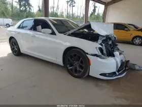 2022 Chrysler 300