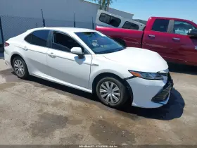 2020 Toyota Camry Hybrid