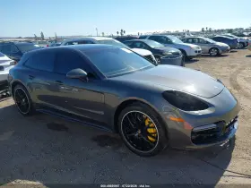 2018 Porsche Panamera
