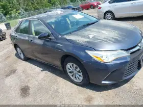 2015 Toyota Camry Hybrid