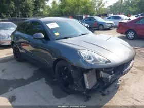 2015 Porsche Macan