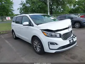 2020 Kia Sedona
