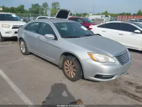 2012 Chrysler 200