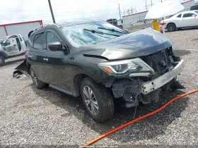 2017 Nissan Pathfinder