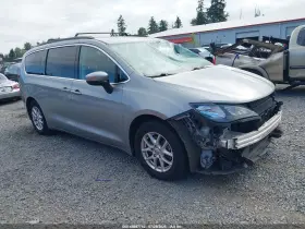 2021 Chrysler Voyager