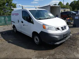 2017 Nissan NV 200