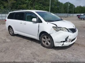 2013 Toyota Sienna