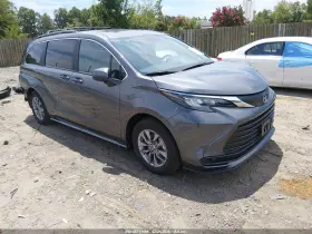 2025 Toyota Sienna