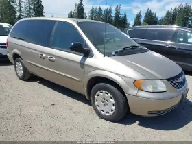 2002 Chrysler Town & Country