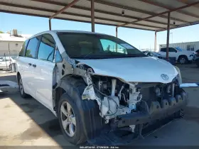 2013 Toyota Sienna