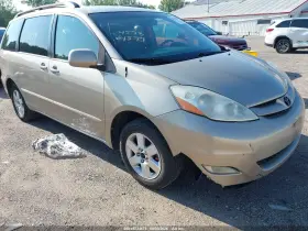 2008 Toyota Sienna