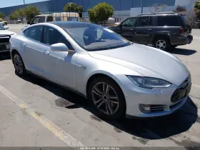 2015 Tesla Model S