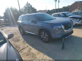 2022 Nissan Pathfinder