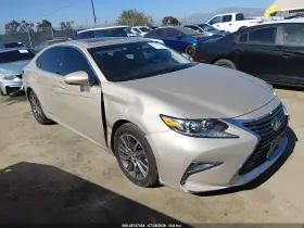 2018 Lexus ES